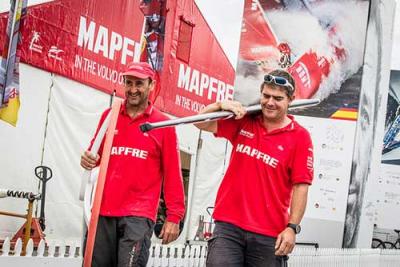  En la trastienda del "MAPFRE" (II): Entre composites y sistemas